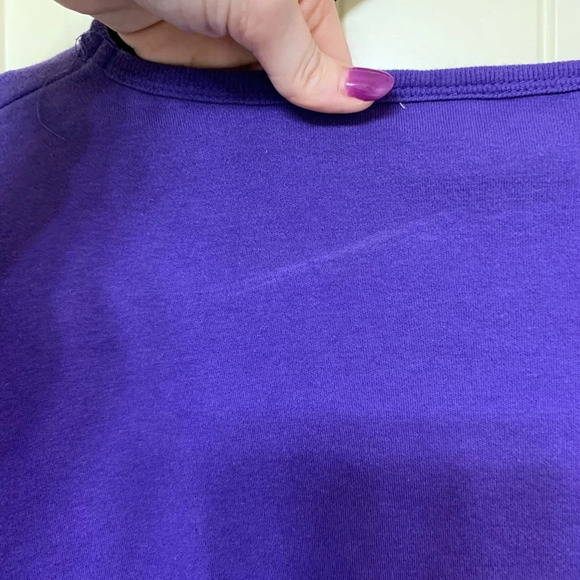 Vintage Embroidered Tee - Picture 5 of 6